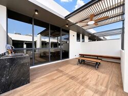 Alana (D28), Terrace #604297601